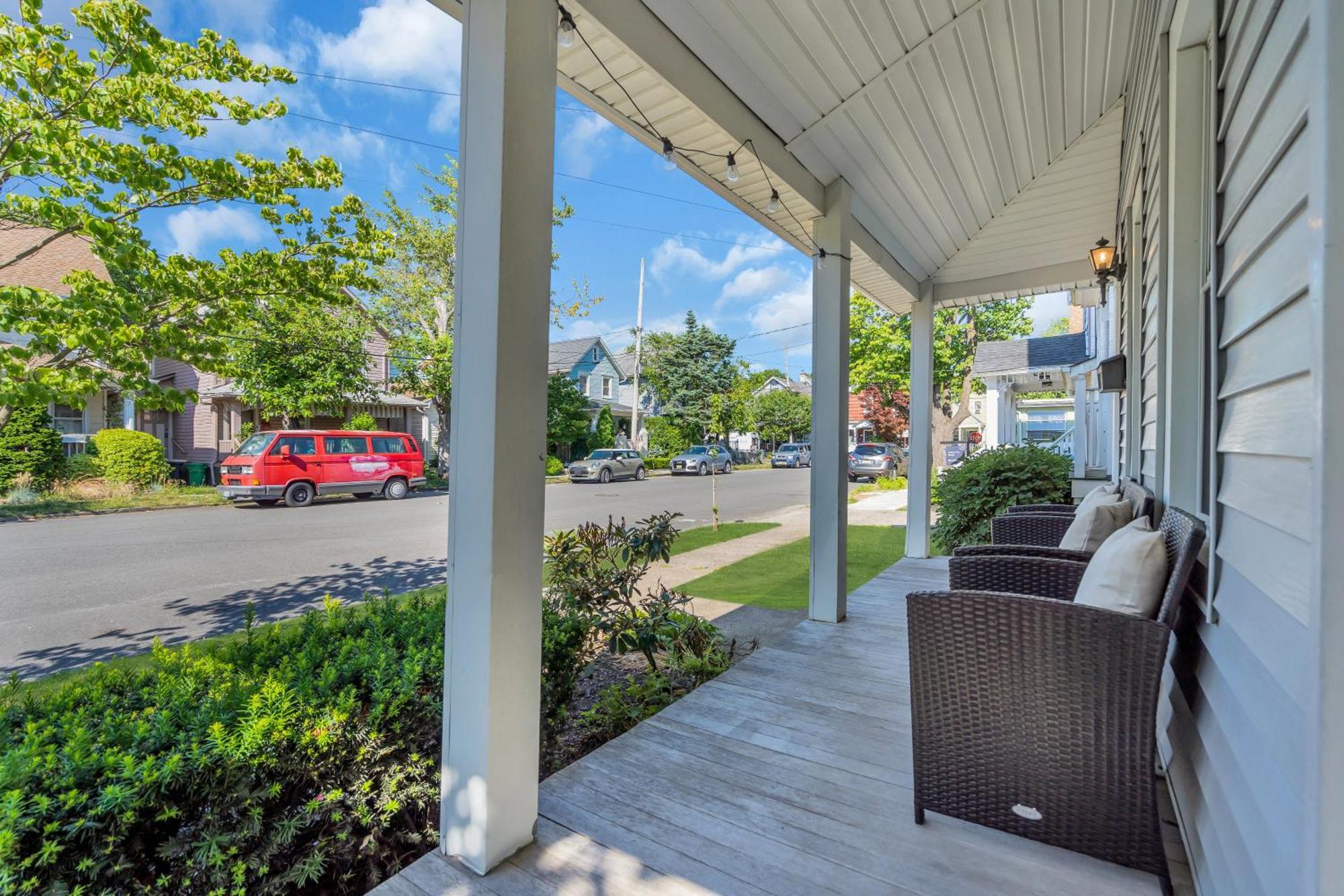 6-Min Walk To Asbury Park & Og Main St - Updated & Cozy Apartment In Historic Ocean Grove - Fire Pit & Patio - Fast Wi-Fi 外观 照片