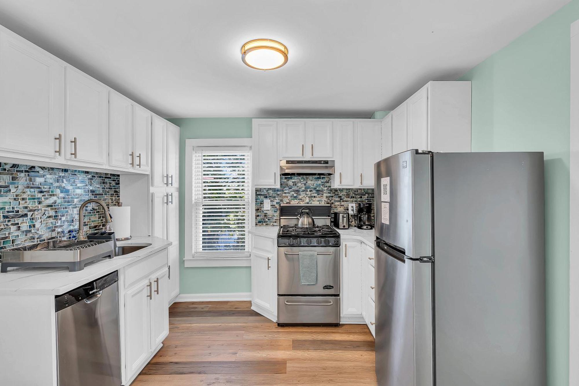 6-Min Walk To Asbury Park & Og Main St - Updated & Cozy Apartment In Historic Ocean Grove - Fire Pit & Patio - Fast Wi-Fi 外观 照片