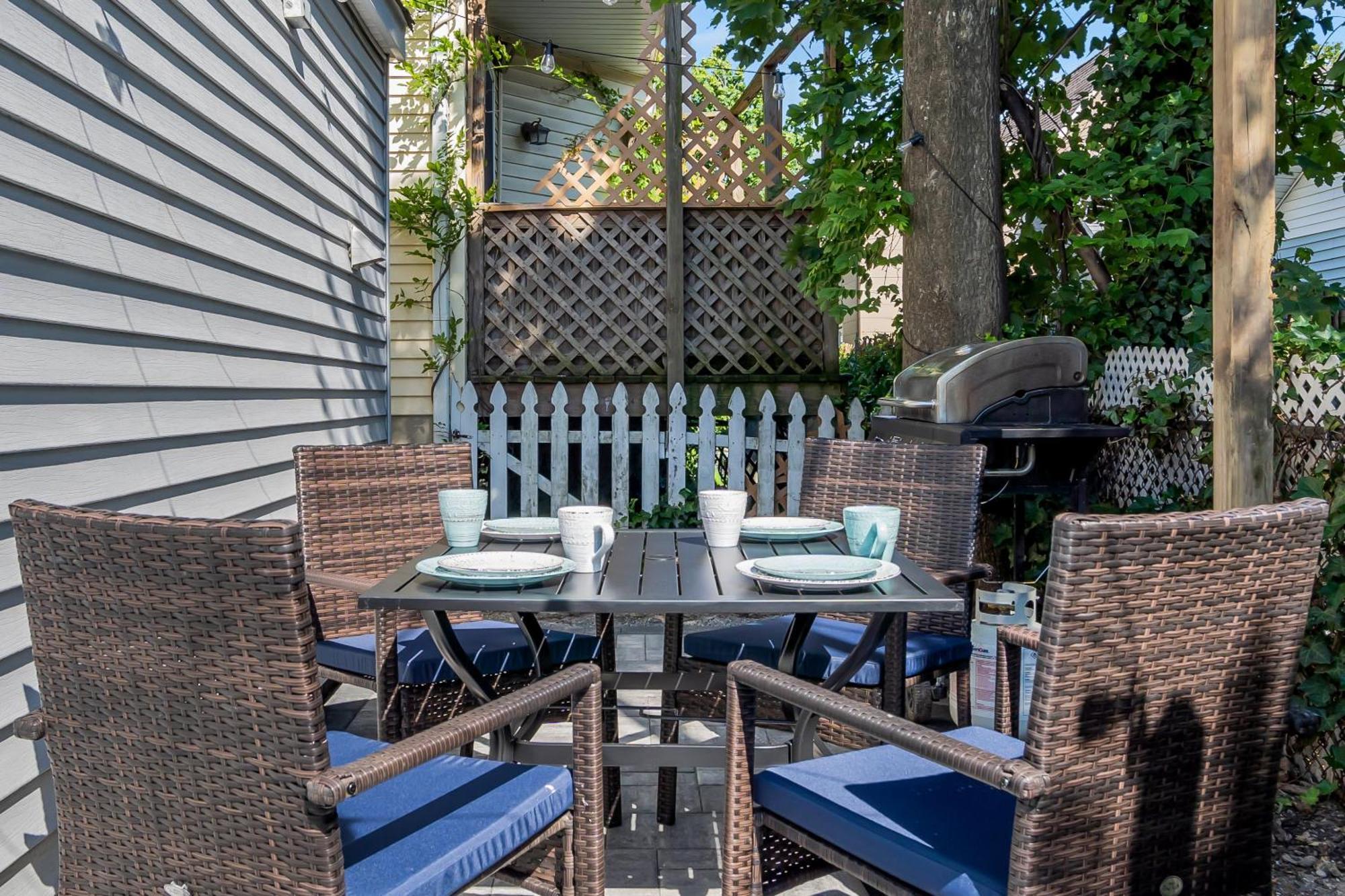 6-Min Walk To Asbury Park & Og Main St - Updated & Cozy Apartment In Historic Ocean Grove - Fire Pit & Patio - Fast Wi-Fi 外观 照片